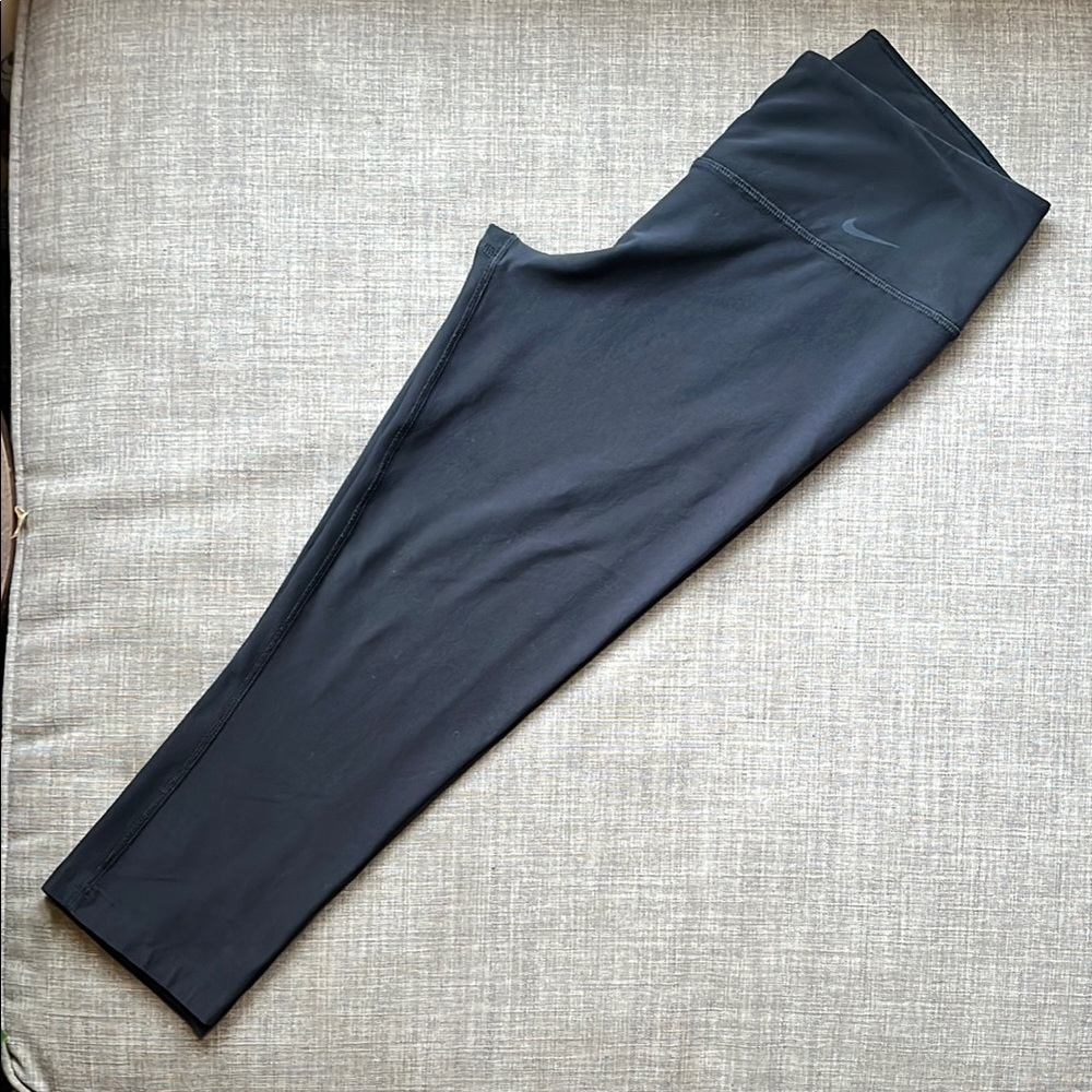Nike Dri-Fit Black Capri Legging Cropped Small